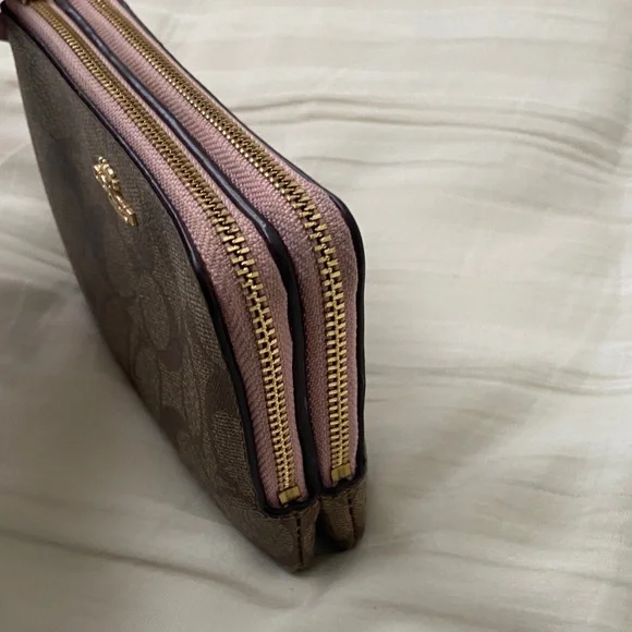 Coach Signature Brown and Pink Wristlet - Picture 8 of 8